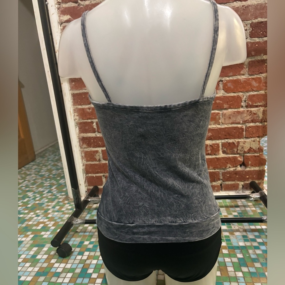 Blondie Chaser Graphic Spaghetti Strap Banded Bottom Tank Top, Rare, Size Small. - Picture 6 of 9